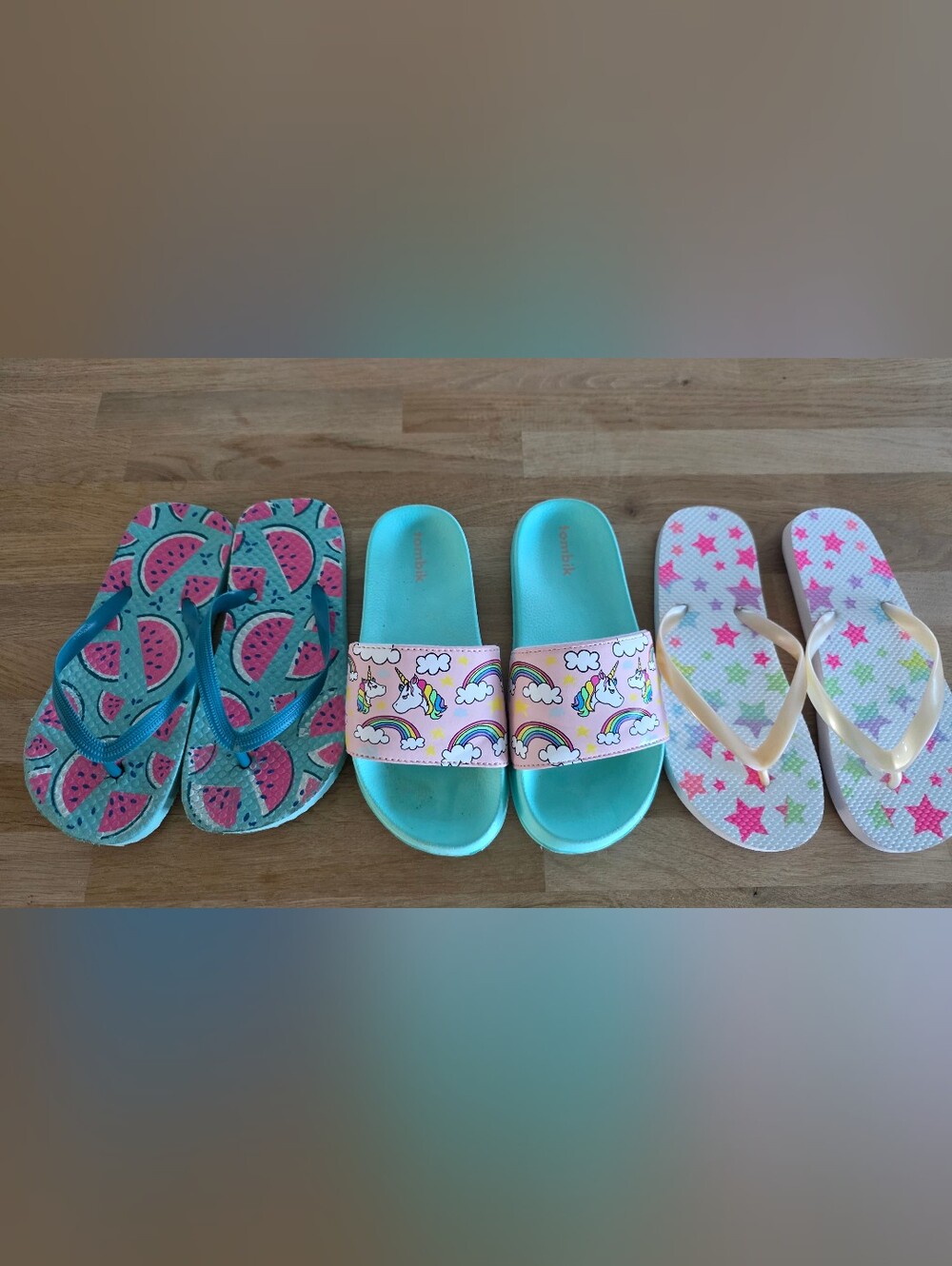 Girls Unicorn Stars Watermlon Slide Sandals Pink and Aqua Sz 13 EUC